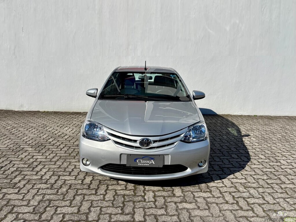 TOYOTA ETIOS HATCH 1.3 X