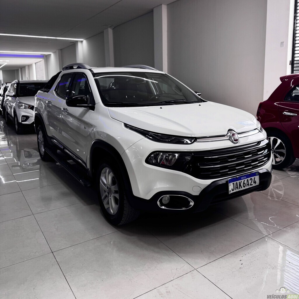 FIAT TORO VOLCANO 2.4 FLEX 16V AUT.
